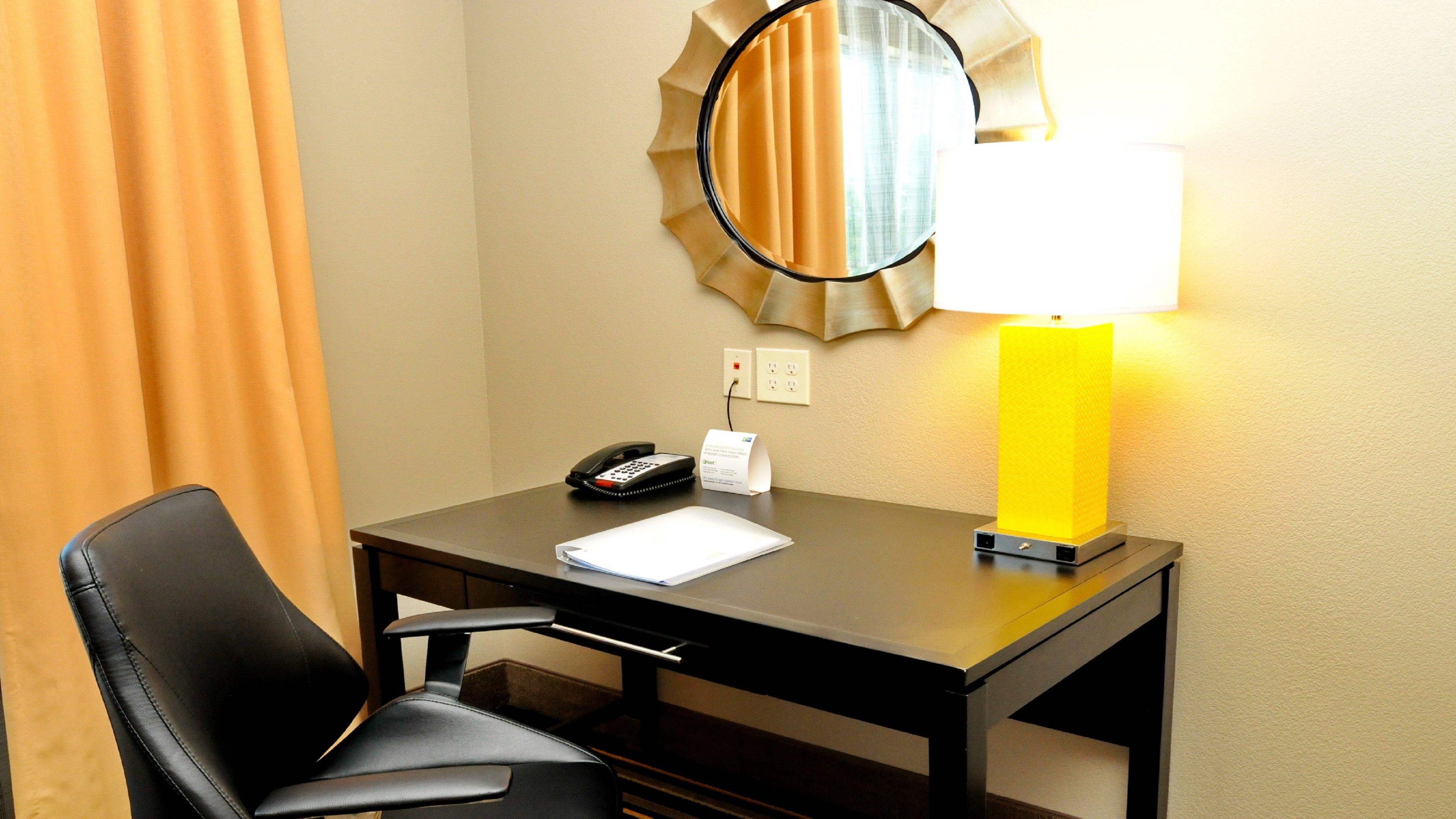 Holiday Inn Express Covington-Madisonville By Ihg Екстер'єр фото